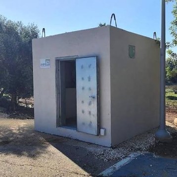URBAN A precast concrete shelter